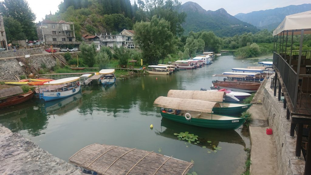 Virpazar utgangspukt for båtturen på Skadar lake.